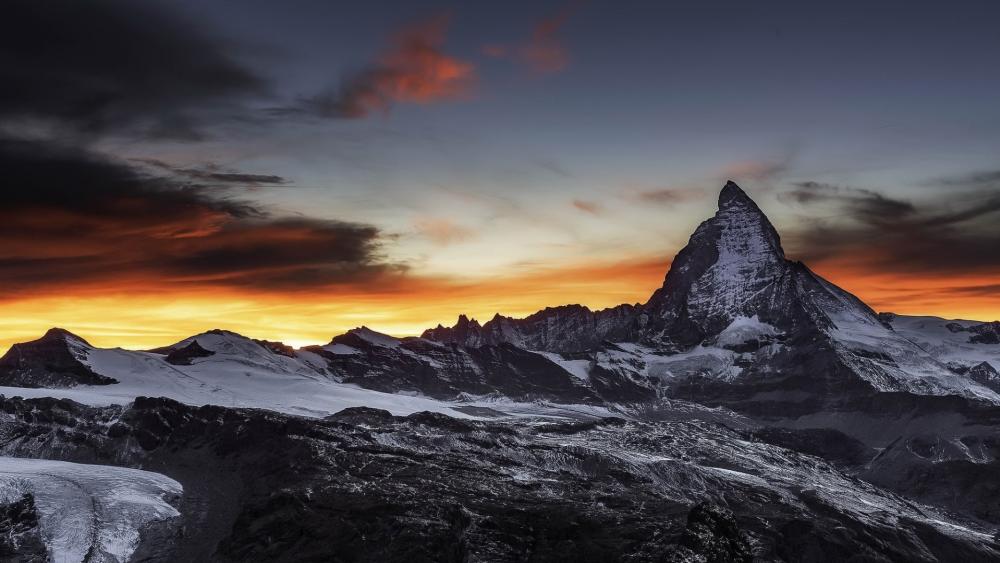 Matterhorn in the sunset wallpaper