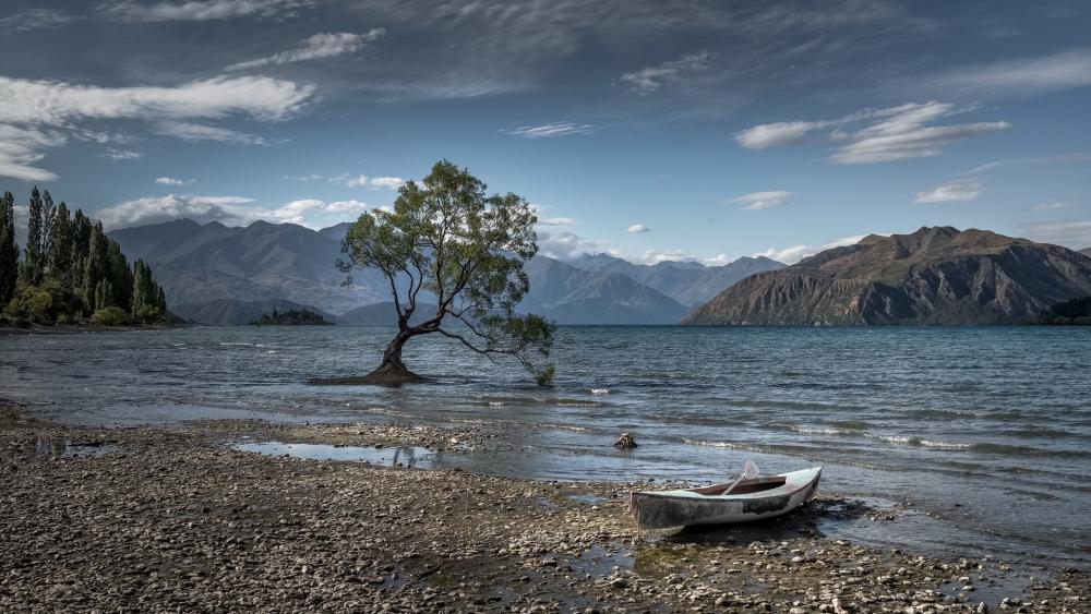 Lake Wanaka wallpaper