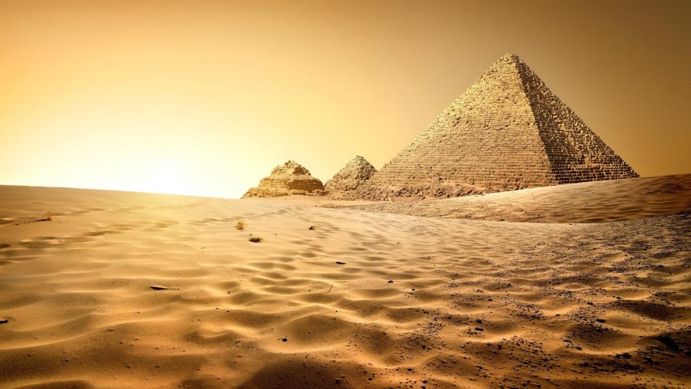 Pyramids of Giza wallpaper