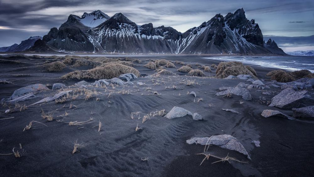 Vatnajokull National Park, Iceland wallpaper