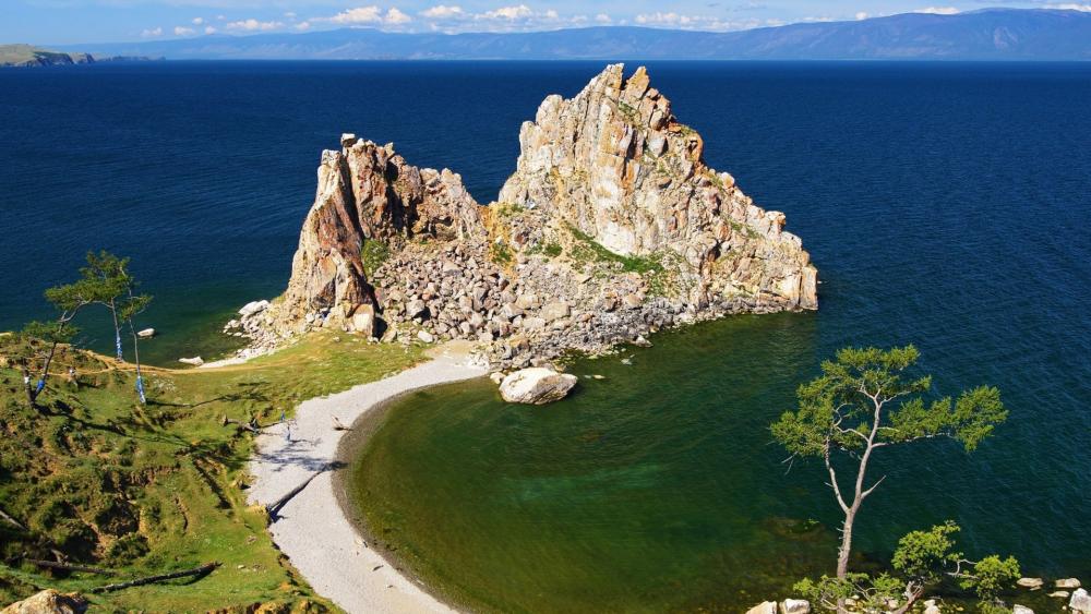 Shaman Rock on Lake Baikal wallpaper