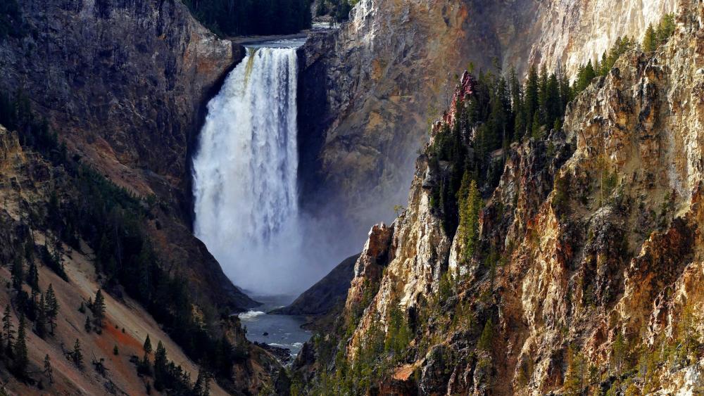 Upper Falls of the Yellowstone River wallpaper