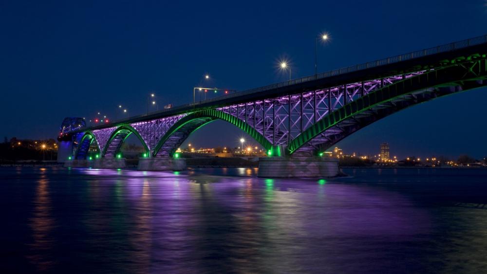 Peace Bridge over Niagara River by night wallpaper