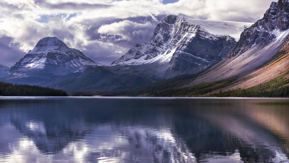 Bow Lake wallpaper