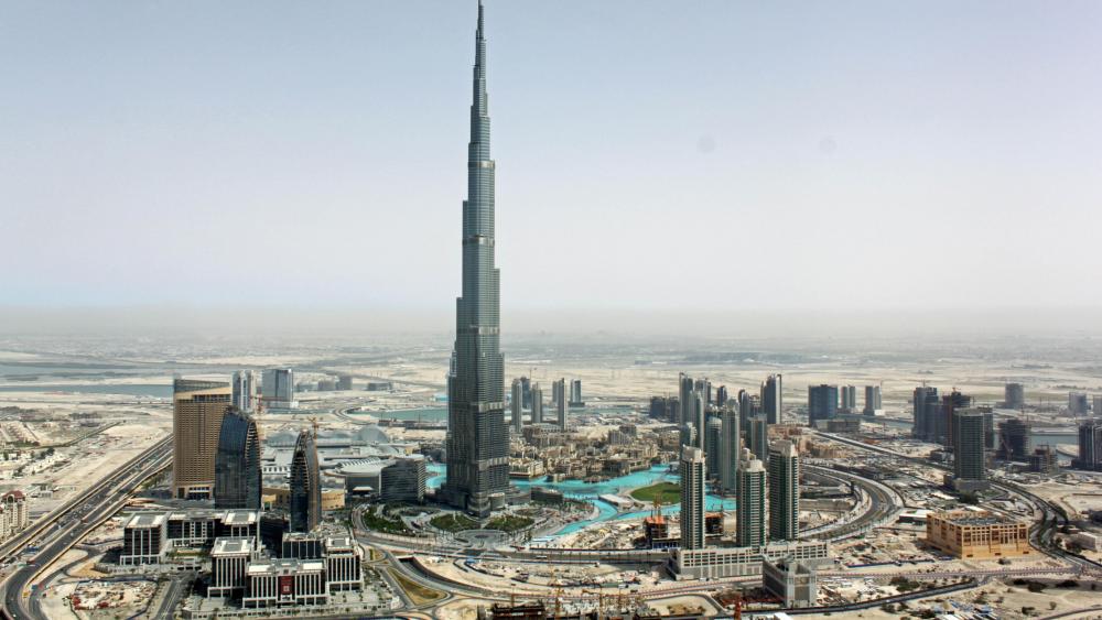 Burj Khalifa & Dubai Cityscape wallpaper