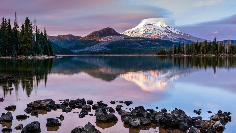 Majestic Reflection of Nature's Serenity wallpaper