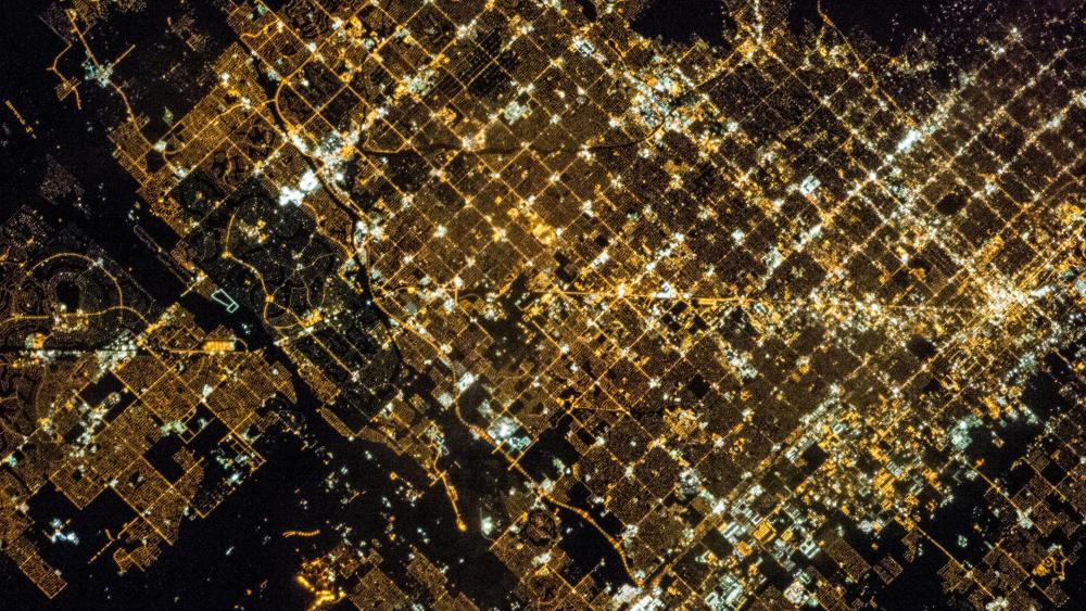 Phoenix, Arizona at Night from Space wallpaper