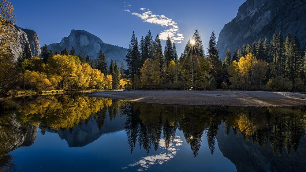 Yosemite sunrise from Mirror Lake wallpaper