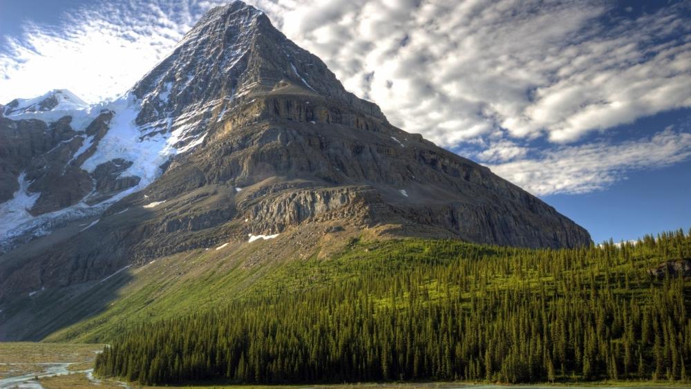 Mount Robson wallpaper