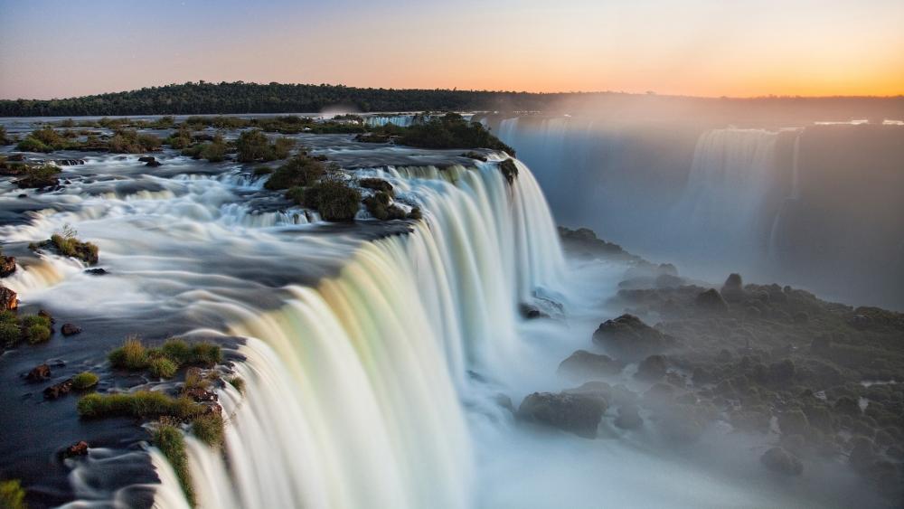Iguazu Falls, Iguazu National Park wallpaper