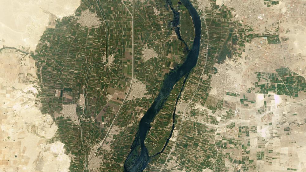 Satellite Image of the Nile River Valley in Egypt wallpaper