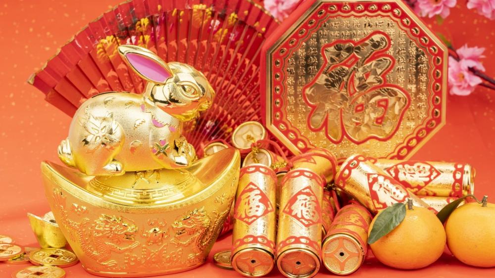 2023 Gold Lunar New Year wallpaper