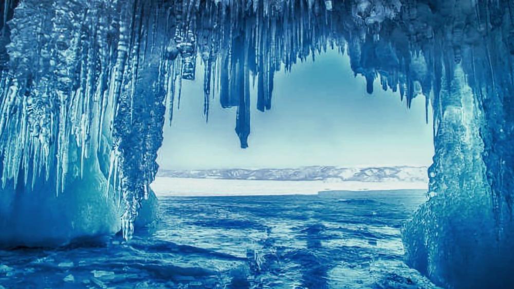 Ice cave at the Olkhon Island wallpaper