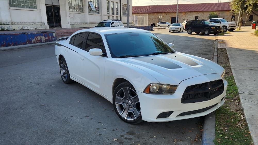 Dodge Charger 2014 wallpaper