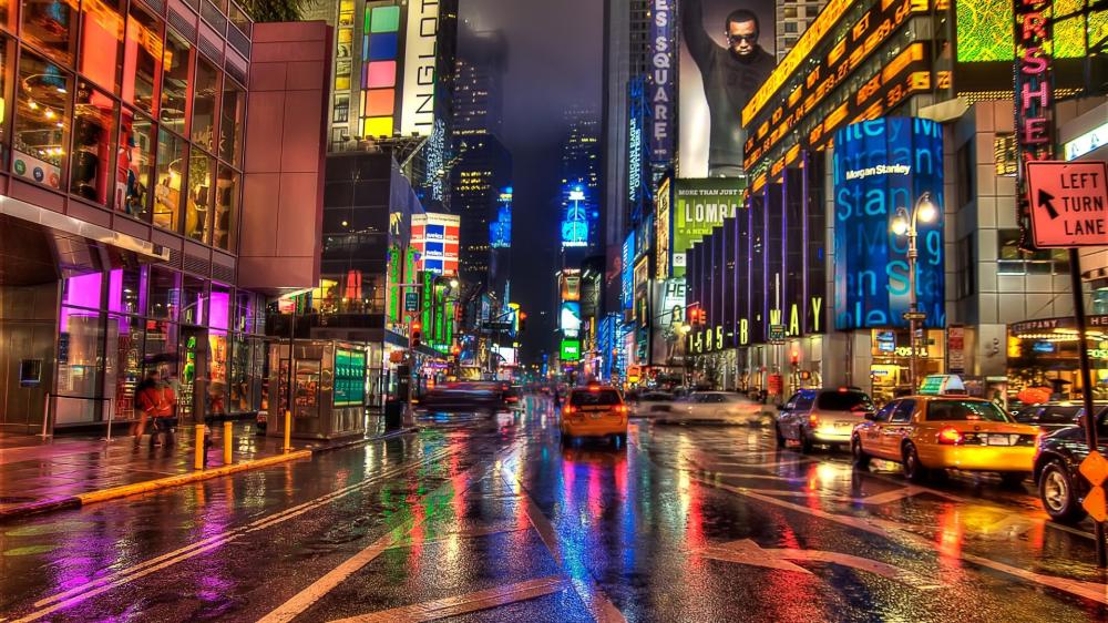 The colorful Times Square wallpaper