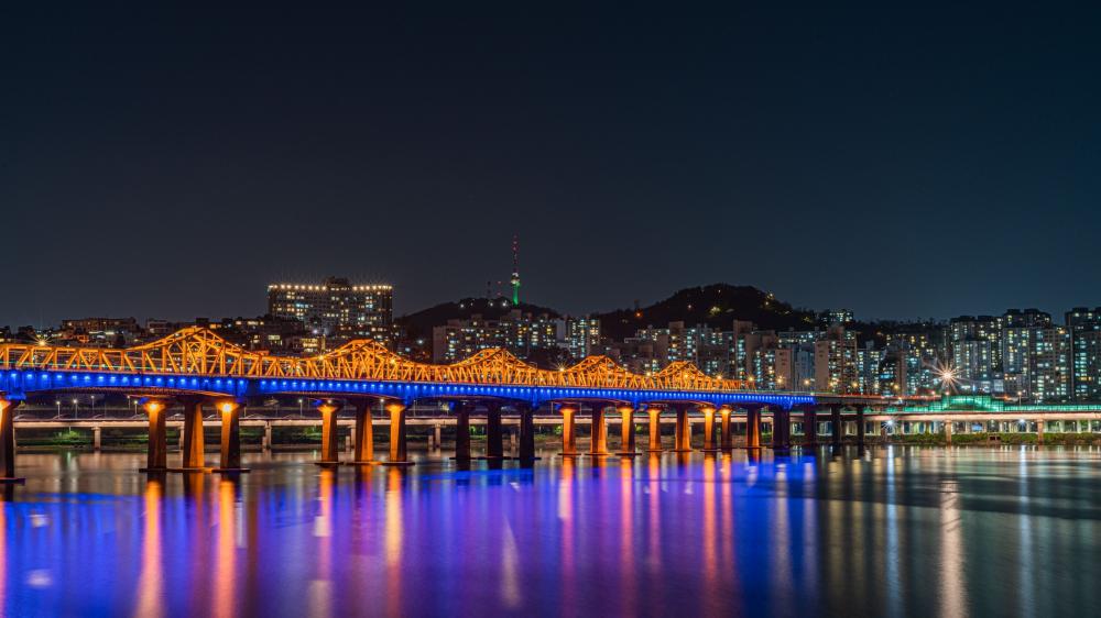 Seoul Dongho Bridge Han River night panorama wallpaper