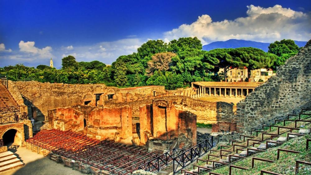 Amphitheater of Pompeii wallpaper