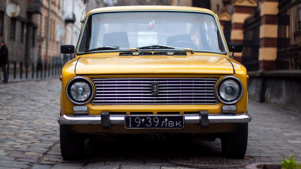 Classic Yellow Vintage VAZ-2101 in the City wallpaper