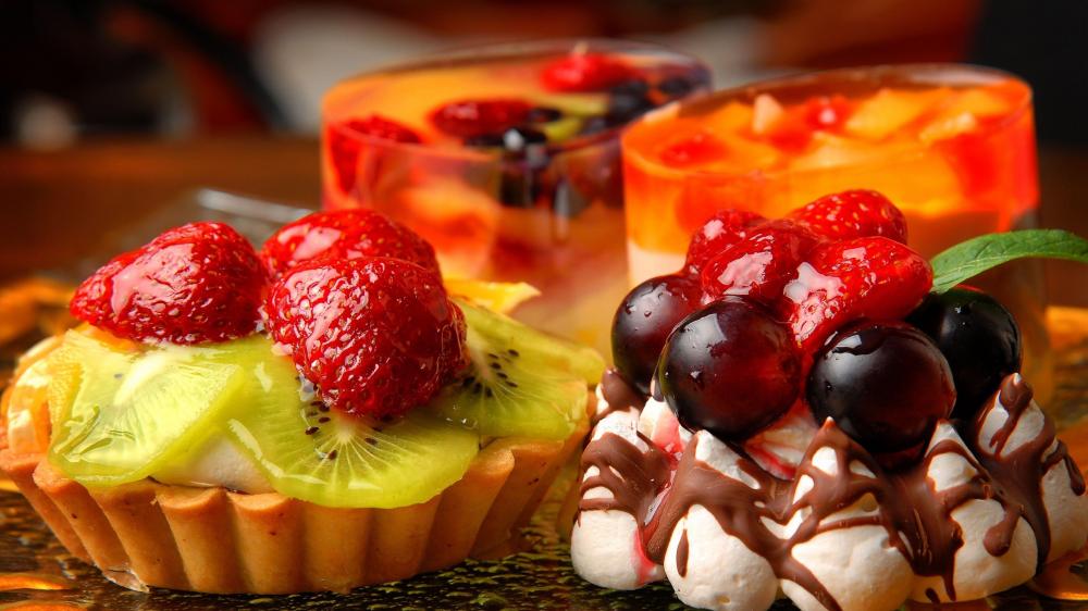 Sumptuous Fruit-Adorned Desserts Delight wallpaper