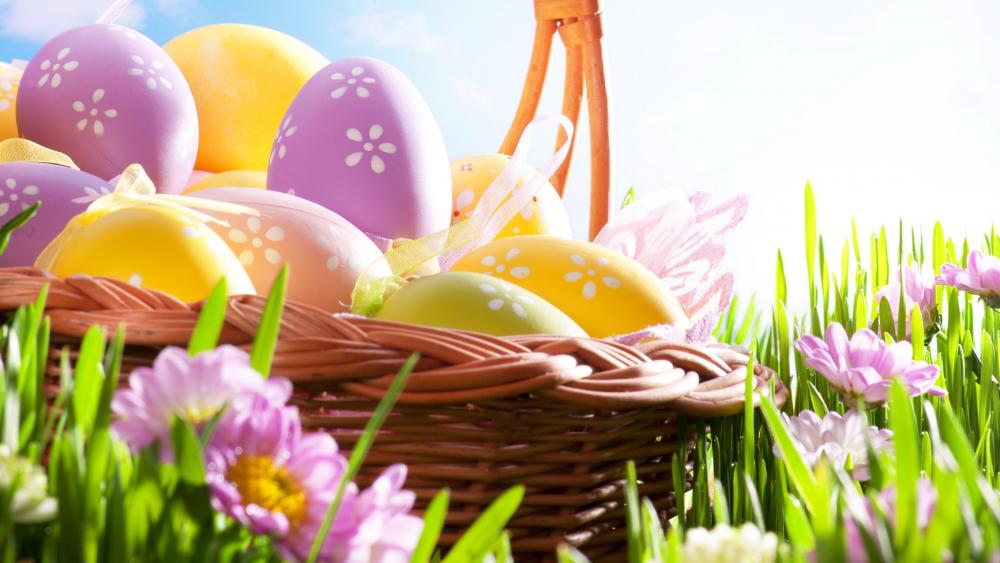 Easter Morning Bliss with Bright Eggs and Blooms wallpaper