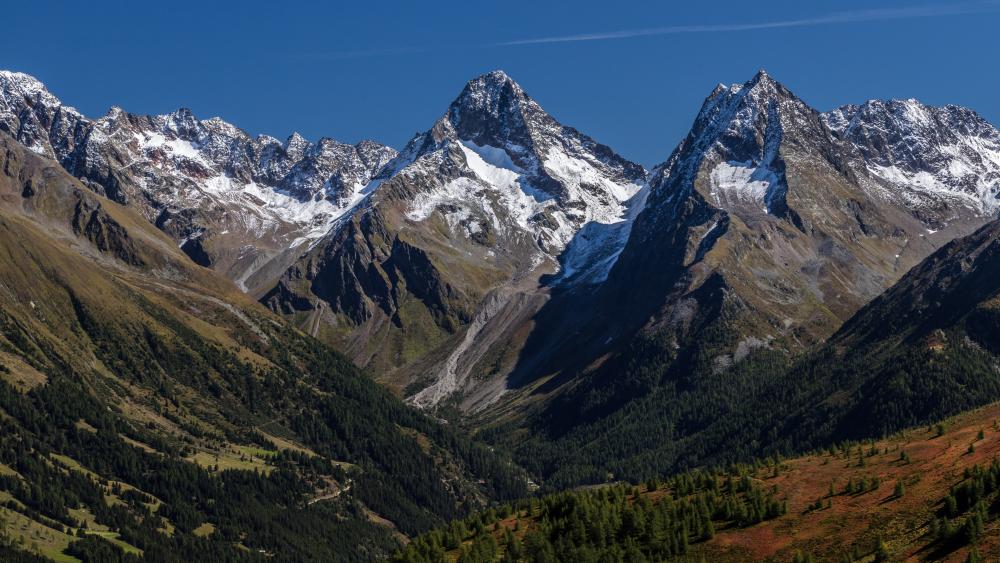 Majestic Peaks of Tirol in High Definition wallpaper