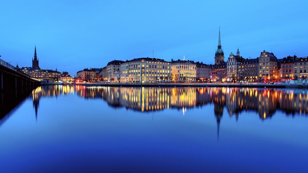 Stockholm's Dusk Reflections wallpaper