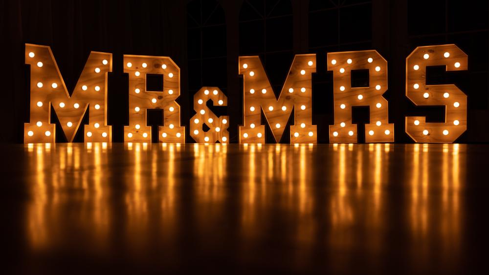 Mr & Mrs in Lights wallpaper