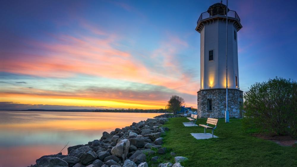 Lighthouse Tranquility at Sunset wallpaper