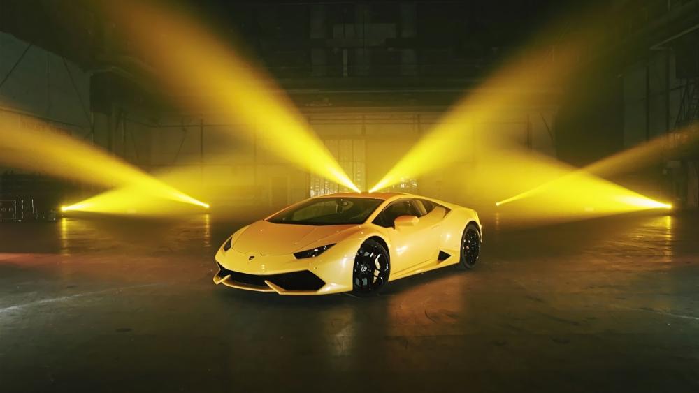 Lamborghini Huracán in Golden Glow wallpaper