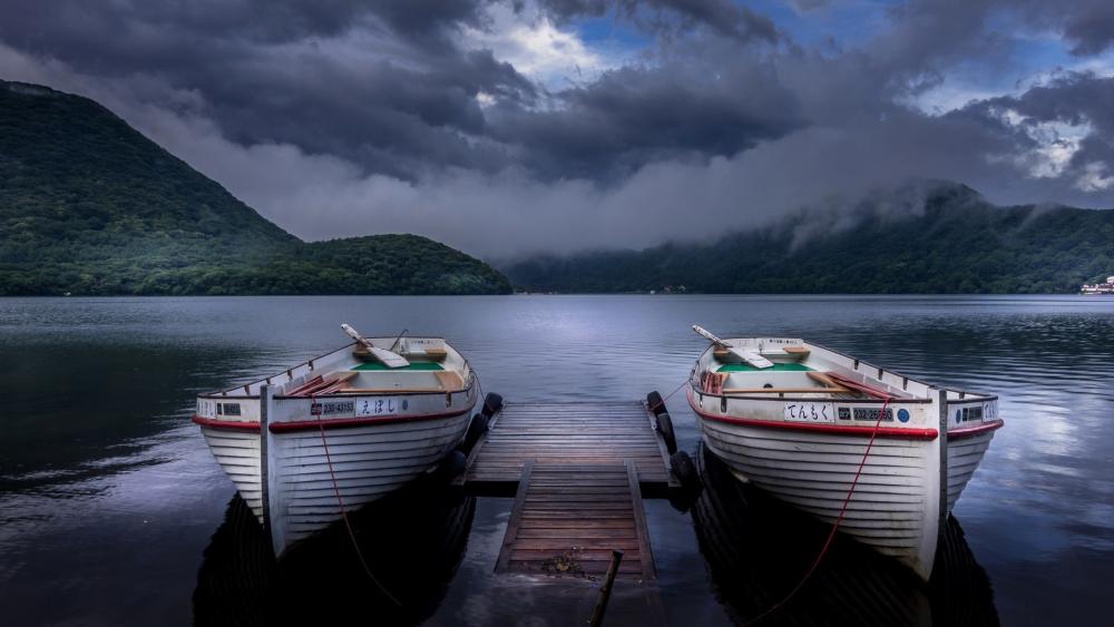 Tranquil Boats on Lake Haruna wallpaper