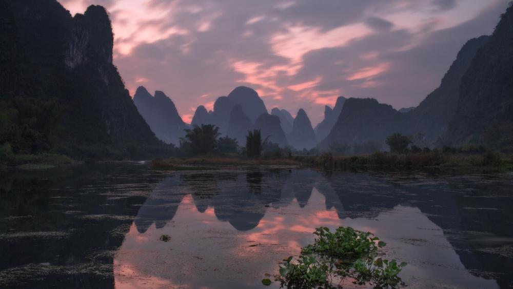 Serenity at Dawn in Yangshuo wallpaper