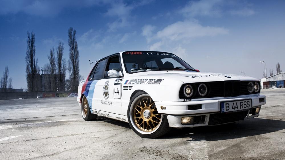 Classic BMW E30 Sports Car Wallpaper wallpaper