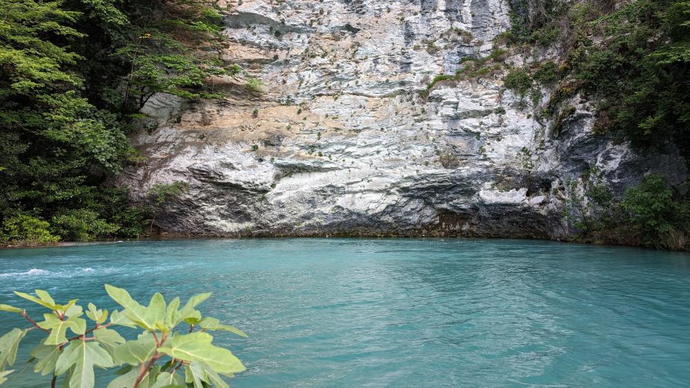 Blue Lake on Ritsa wallpaper