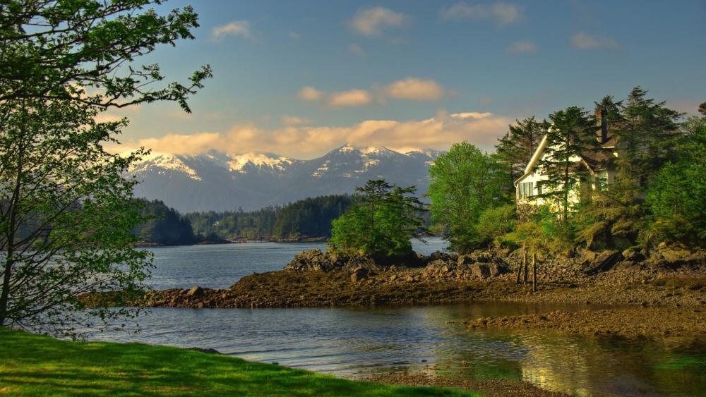 Scenic Cottage Retreat in Alaska wallpaper