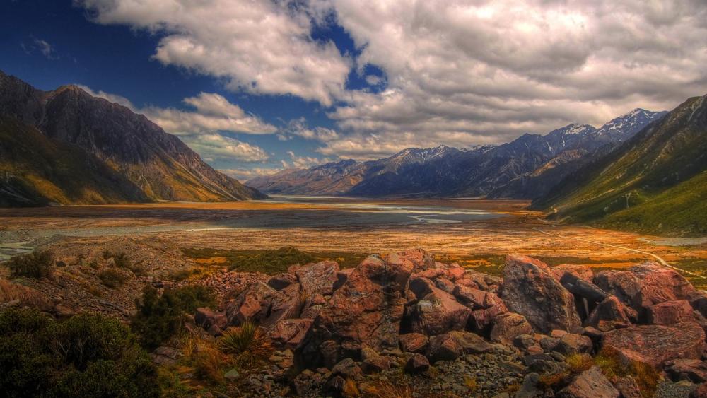 Stunning Valley at Mount Cook wallpaper