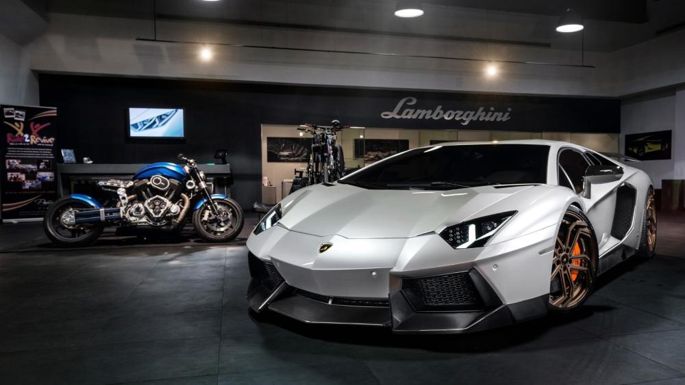 Lamborghini Huracan Sterrato Showcase wallpaper