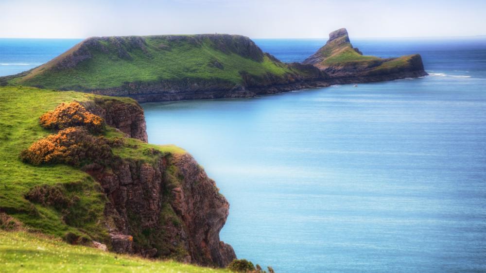 Breathtaking Worms Head Seascape wallpaper