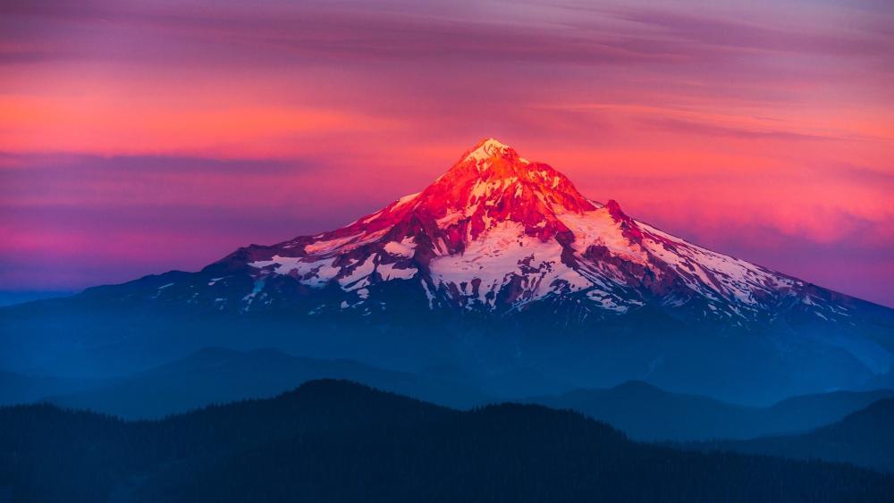 Sunset Over Majestic Mount Hood wallpaper