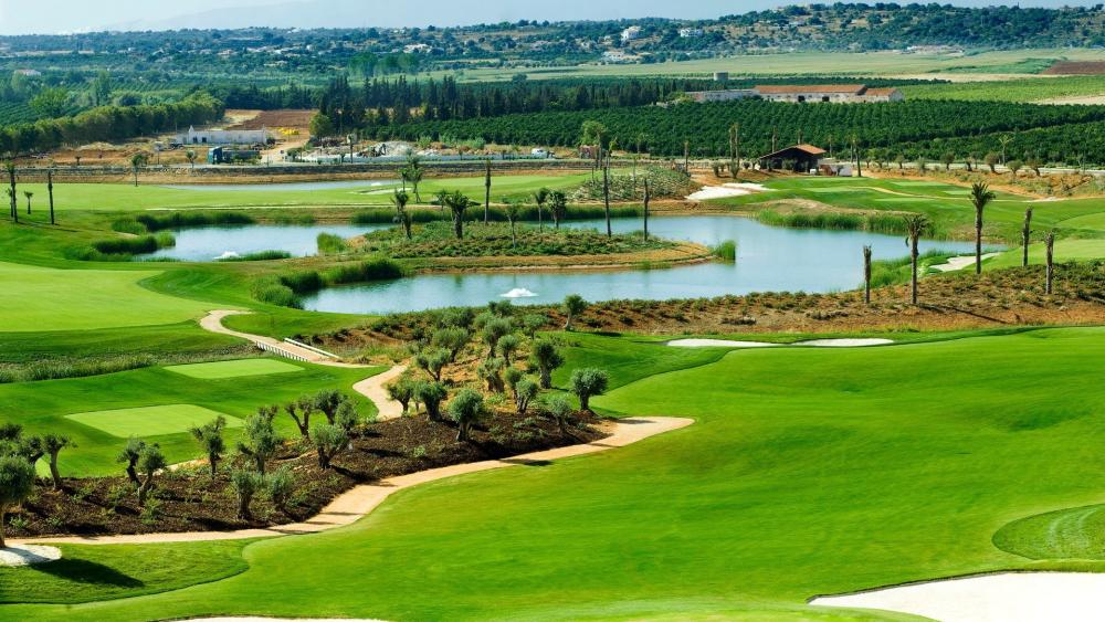 Lush Golf Course Oasis with Stunning Views wallpaper