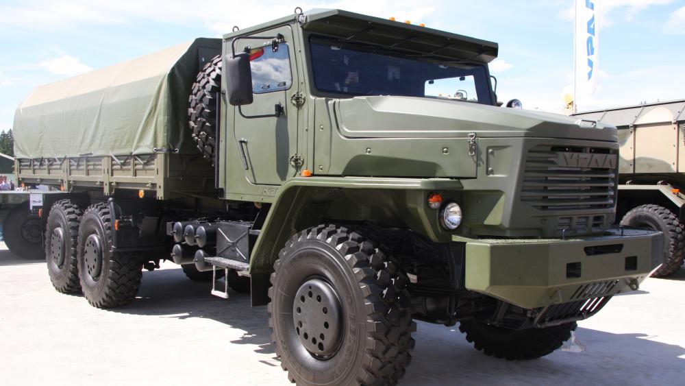 Powerful Ural-63704 Military Truck wallpaper