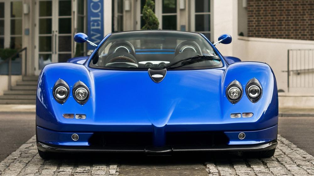 Blue Pagani Zonda: Elegance Meets Performance wallpaper