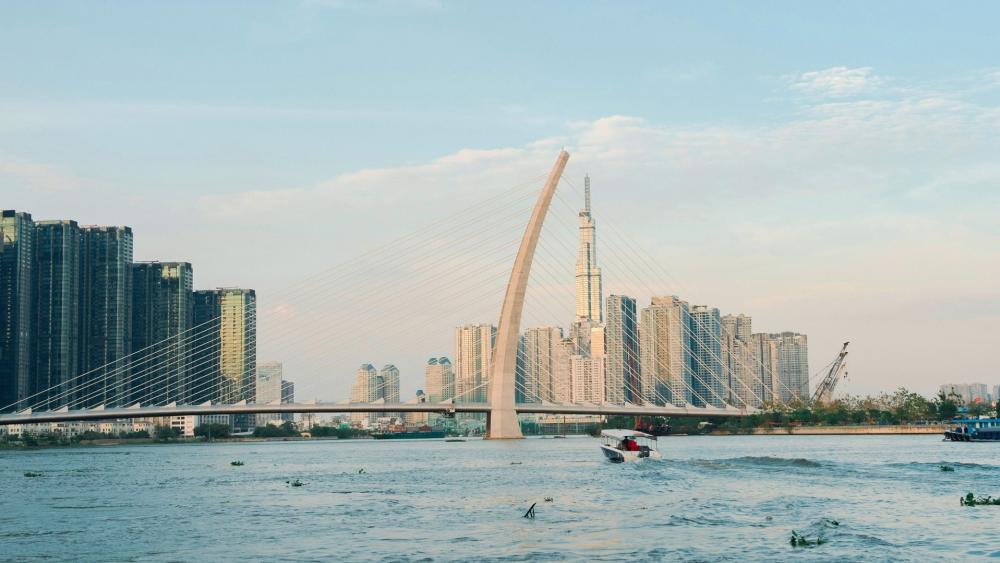 Cau Ba Son Bridge at Sunrise in Ho Chi Minh wallpaper