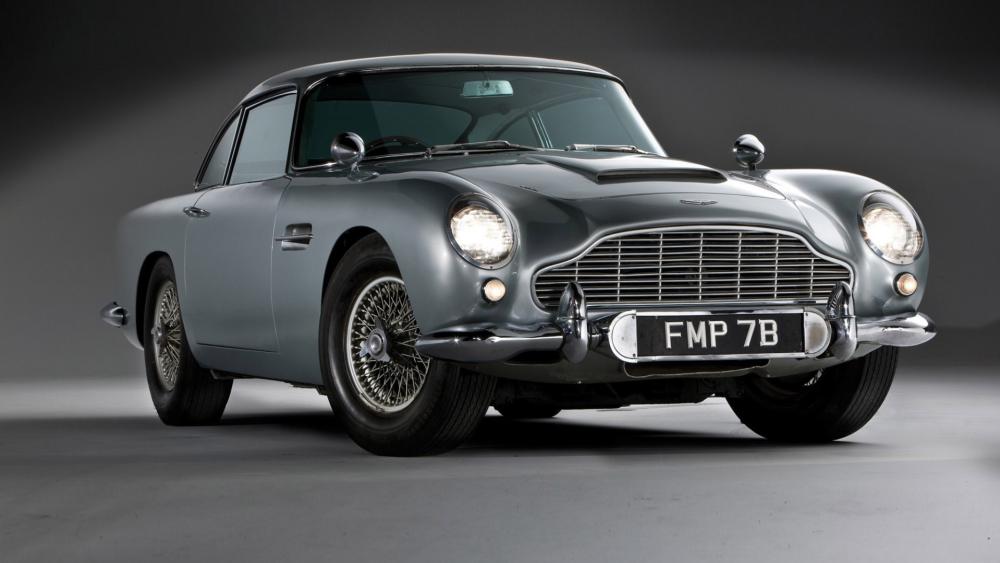 A Timeless Classic: Aston Martin DB5 wallpaper