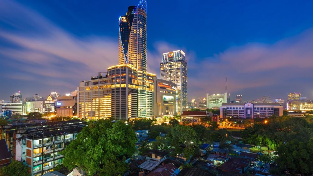 Bangkok's Modern Skyline at Dusk wallpaper