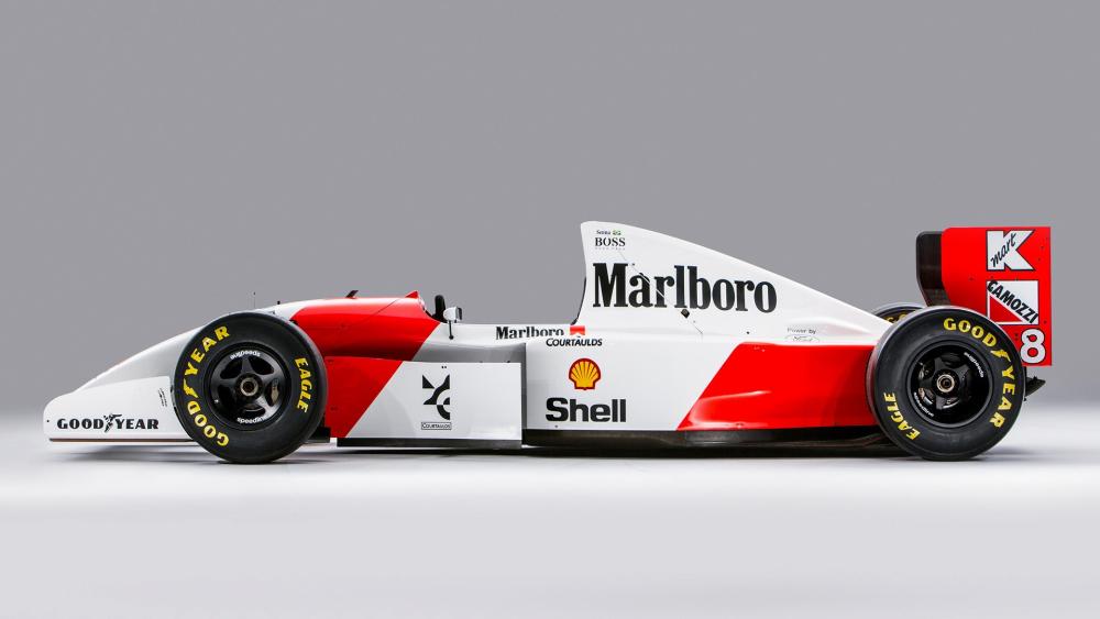 1993 McLaren Ford MP4-8 wallpaper