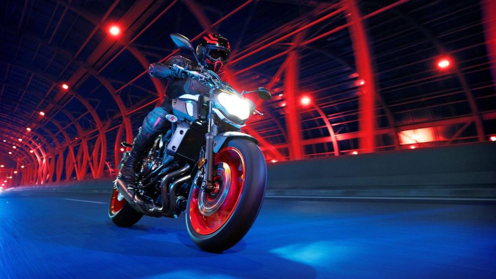 Yamaha MT-15 Thrilling Night Ride wallpaper