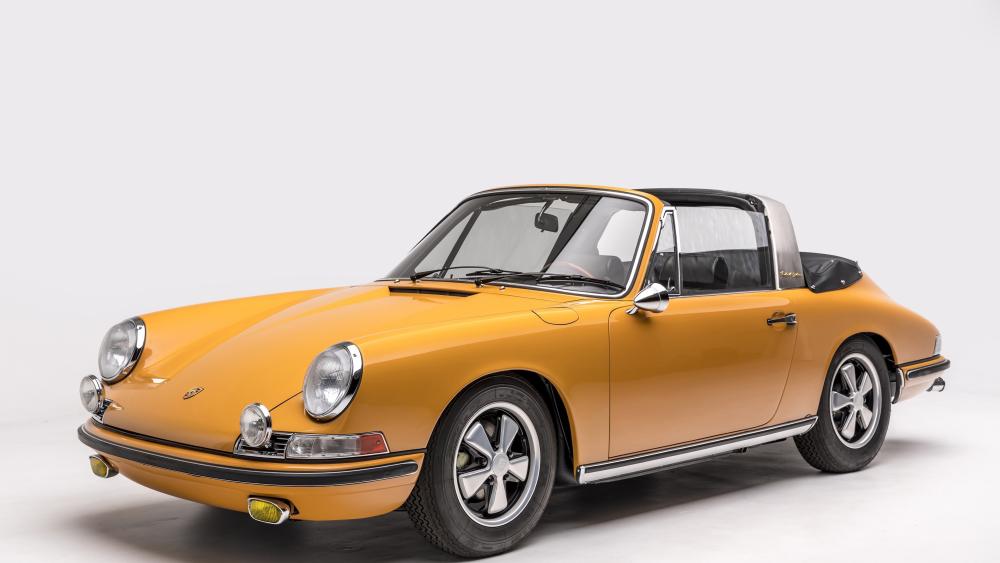 Timeless Elegance Vintage Porsche 911 wallpaper