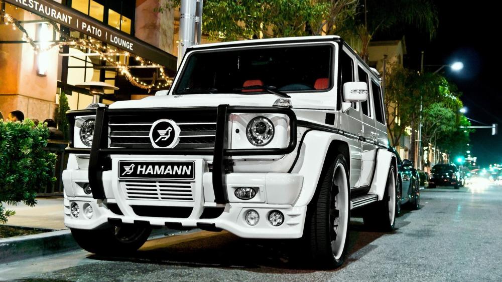 Hamann Elegance on Night Streets wallpaper