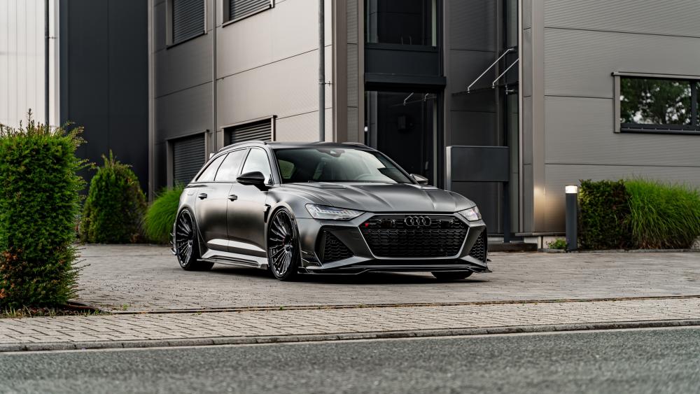 Audi RS6 in Sleek Urban Setting wallpaper