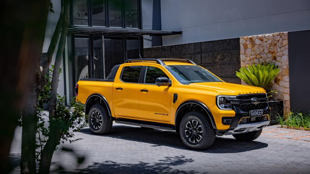 Ford Ranger: Dynamic Pickup Elegance in 4K wallpaper